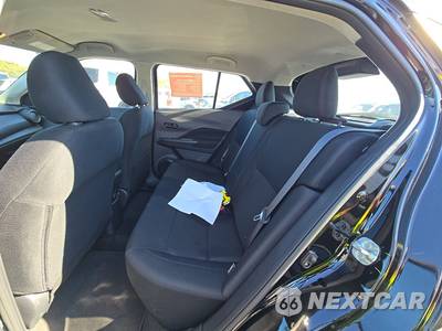 2025 Nissan Kicks Play - zdjęcie 13 z 26 - miniatura