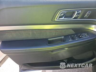 2019 Ford Explorer XLT - zdjęcie 9 z 19 - miniatura