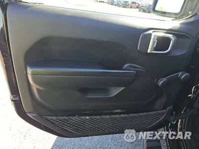 2022 Jeep Gladiator Sport Crew Cab Medium Bed - zdjęcie 9 z 30 - miniatura