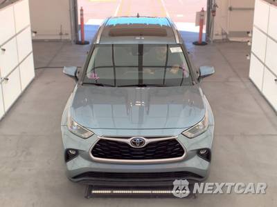 2022 Toyota Highlander XLE - zdjęcie 2 z 25 - miniatura