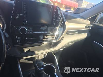 2022 Toyota Highlander XLE - zdjęcie 11 z 25 - miniatura