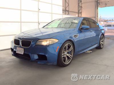 2013 BMW M5 Sedan - zdjęcie 1 z 52 - miniatura
