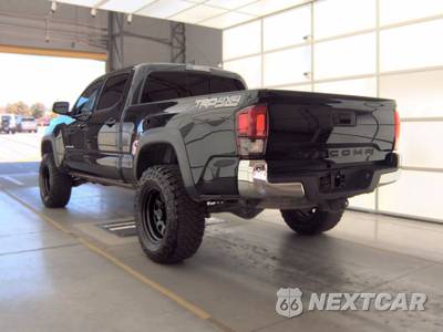 2019 Toyota Tacoma TRD Off-Road Crew Cab Long Bed - zdjęcie 6 z 22 - miniatura