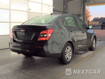 2018 Chevrolet Sonic LS Sedan 1SB - zdjęcie 4 z 31 - miniatura