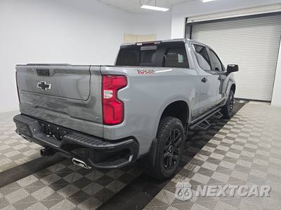 2025 Chevrolet Silverado 1500 LT Trail Boss Crew Cab Short Bed 2LT - zdjęcie 4 z 19 - miniatura