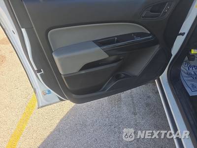 2018 Chevrolet Colorado WT Extended Cab Long Bed 2WT w/Rear Doors - zdjęcie 9 z 19 - miniatura