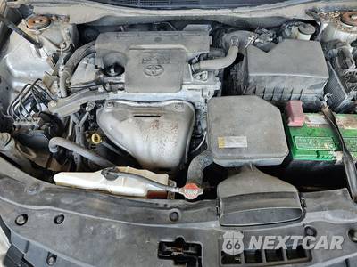 2016 Toyota Camry LE - zdjęcie 15 z 35 - miniatura