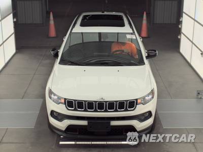 2025 Jeep Compass Latitude - zdjęcie 2 z 24 - miniatura