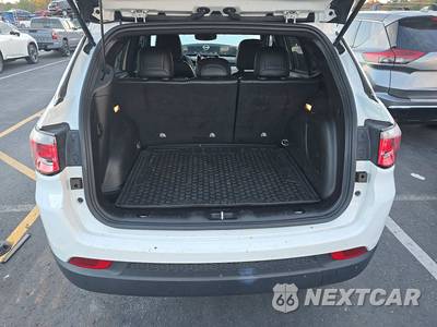 2025 Jeep Compass Latitude - zdjęcie 16 z 24 - miniatura
