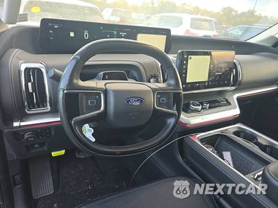 2025 Ford Expedition Platinum - zdjęcie 11 z 29 - miniatura