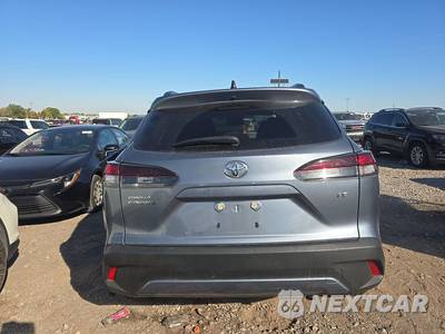 2026 Toyota Corolla Cross LE - zdjęcie 5 z 21 - miniatura