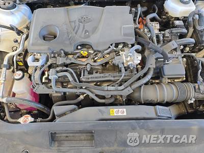 2025 Toyota Camry LE - zdjęcie 15 z 25 - miniatura