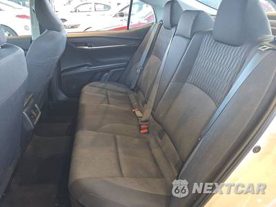 2025 Toyota Camry LE - zdjęcie 13 z 25 - miniatura