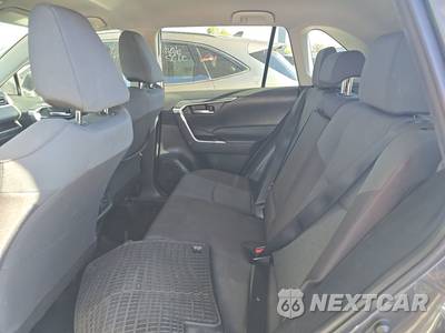 2025 Toyota RAV4 Hybrid XLE - zdjęcie 13 z 23 - miniatura