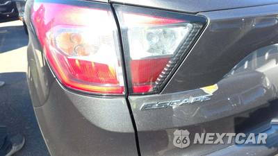 2018 Ford Escape SE - zdjęcie 26 z 27 - miniatura