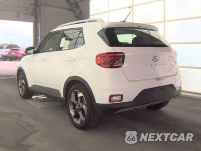 2025 Hyundai Venue SEL - zdjęcie 6 z 21 - miniatura
