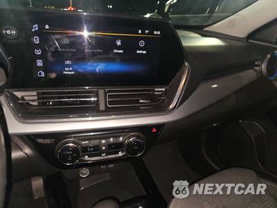 2025 Chevrolet Trax LT - zdjęcie 11 z 36 - miniatura