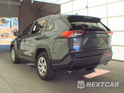 2025 Toyota RAV4 LE - zdjęcie 6 z 29 - miniatura