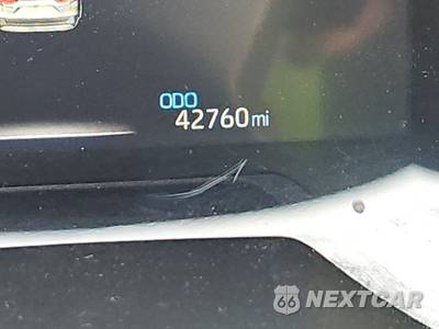 2025 Toyota RAV4 LE - zdjęcie 12 z 29 - miniatura