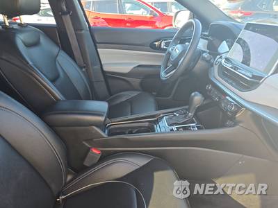 2025 Jeep Compass Limited - zdjęcie 8 z 23 - miniatura