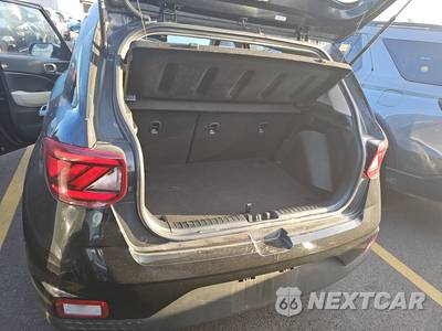 2026 Hyundai Venue SEL - zdjęcie 16 z 28 - miniatura