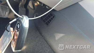 2026 Hyundai Venue SEL - zdjęcie 21 z 28 - miniatura