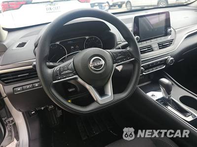 2025 Nissan Altima SV - zdjęcie 11 z 24 - miniatura