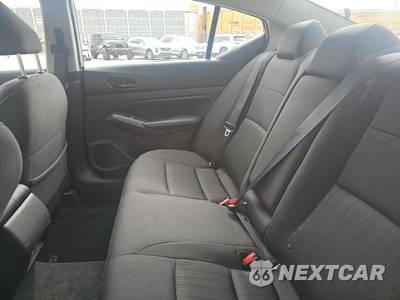 2025 Nissan Altima SV - zdjęcie 13 z 24 - miniatura