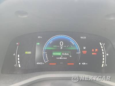 2025 Toyota Camry LE - zdjęcie 12 z 25 - miniatura