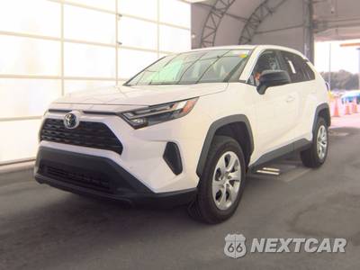2025 Toyota RAV4 LE - zdjęcie 1 z 42 - miniatura