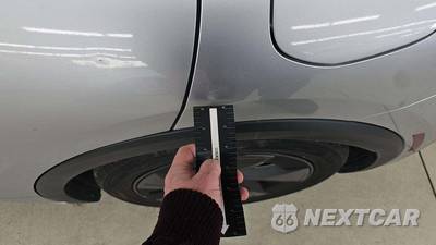 2025 Toyota Prius LE - zdjęcie 29 z 34 - miniatura