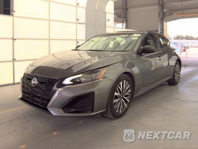 2025 Nissan Altima SV - zdjęcie 1 z 24 - miniatura