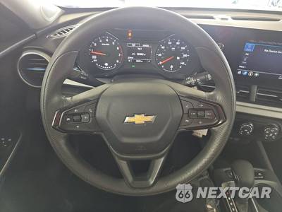 2025 Chevrolet Trax LS - zdjęcie 10 z 27 - miniatura