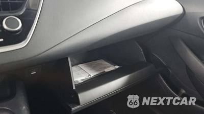 2026 Toyota Corolla LE Sedan - zdjęcie 26 z 34 - miniatura