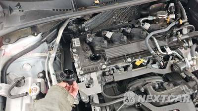 2026 Toyota Corolla LE Sedan - zdjęcie 18 z 34 - miniatura