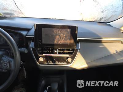 2026 Toyota Corolla LE Sedan - zdjęcie 11 z 31 - miniatura