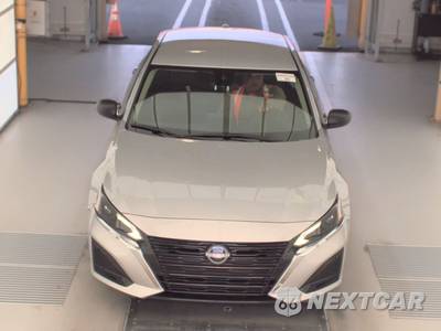 2025 Nissan Altima SV - zdjęcie 2 z 24 - miniatura