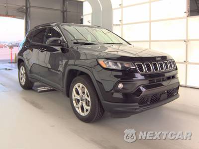 2025 Jeep Compass Latitude - zdjęcie 3 z 28 - miniatura