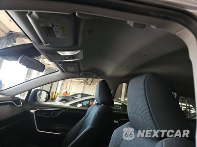 2025 Toyota RAV4 LE - zdjęcie 20 z 33 - miniatura