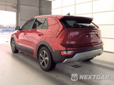 2025 Kia Niro LX - zdjęcie 6 z 25 - miniatura
