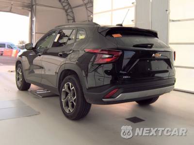 2025 Chevrolet Trax LT - zdjęcie 6 z 32 - miniatura