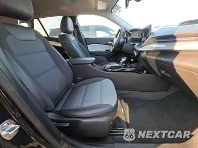 2025 Chevrolet Trax LT - zdjęcie 8 z 32 - miniatura