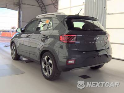 2025 Hyundai Venue SEL - zdjęcie 6 z 38 - miniatura