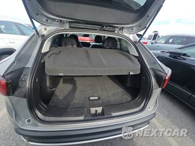 2025 Chevrolet Trax LT - zdjęcie 16 z 37 - miniatura