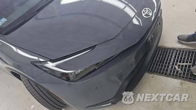2025 Toyota Prius LE - zdjęcie 24 z 31 - miniatura