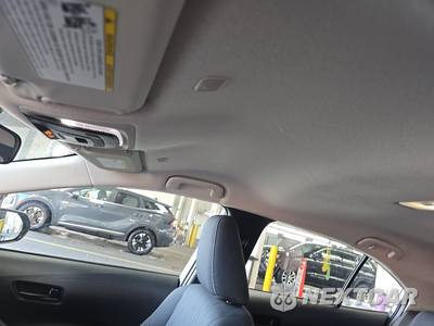2026 Toyota Corolla LE Sedan - zdjęcie 19 z 32 - miniatura