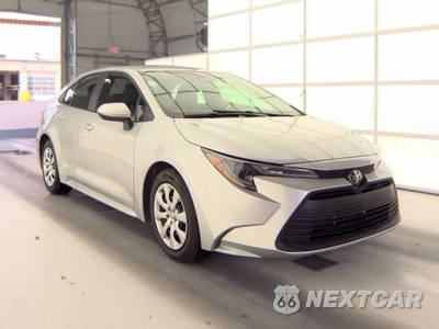 2025 Toyota Corolla LE Sedan - zdjęcie 3 z 34 - miniatura
