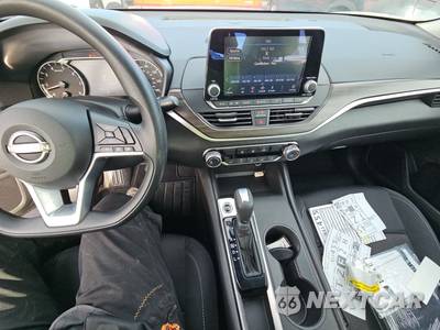 2025 Nissan Altima SV - zdjęcie 11 z 34 - miniatura