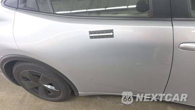 2025 Toyota Prius LE - zdjęcie 26 z 33 - miniatura