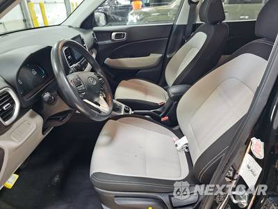 2025 Hyundai Venue SEL - zdjęcie 7 z 49 - miniatura